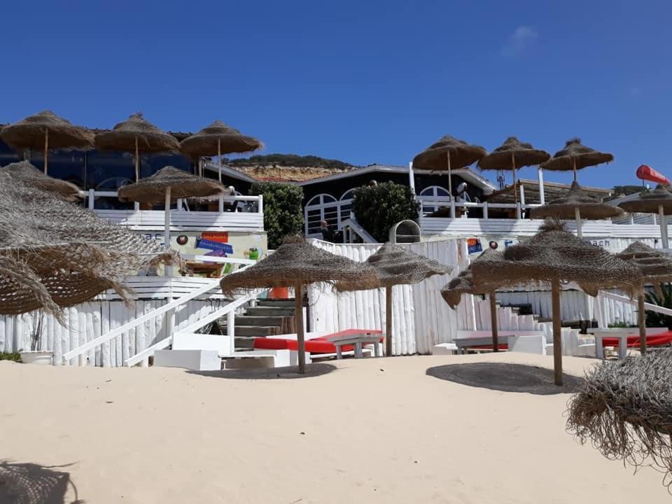 Beach, Surf And Golf Near Lisbon Apartment *