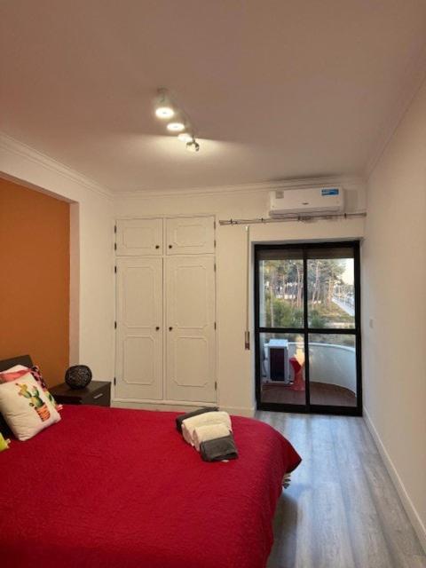 Beach, Surf And Golf Near Lisbon Apartment Aroeira (Setubal)